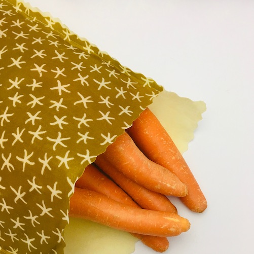 medium beeswax produce bags with carrots